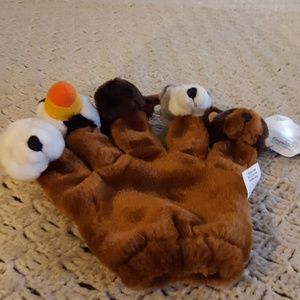 Alaskan friends hand puppet.